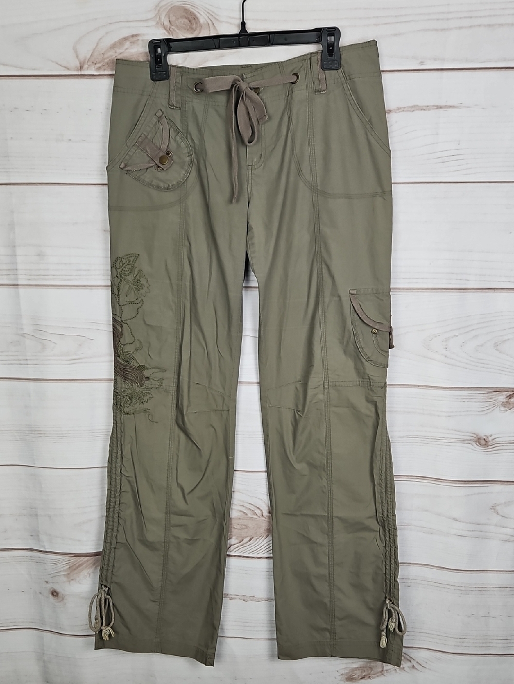 Cache Cargo Pants | Size M | Y2K Boho Embroidered Olive Green